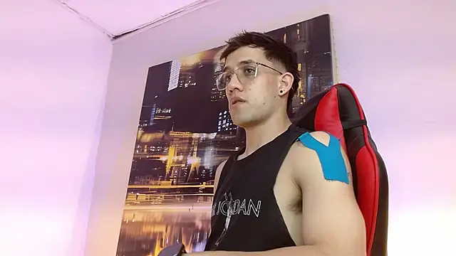 Snapshot of alexgiraldo__ chatting on 03.16.26 alexgiraldo online show from 03.16.26