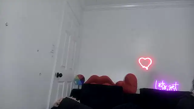 torithequeen online show from 01.14.26