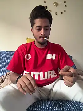 Snapshot of seenu2101 chatting on 04.27.26 seenu2101 online show from 04.27.26