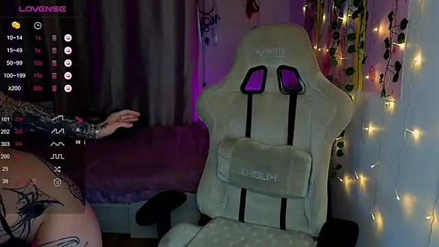 bunnykellyyy online show from 02.18.26