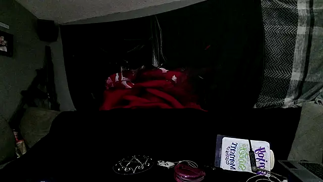 Splash Queen420 online show from 10.24.25