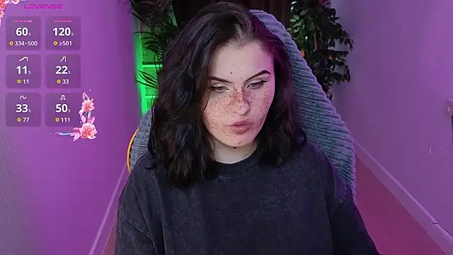 Snapshot of Dark_Shine chatting on 02.20.26 Dark Shine online show from 02.20.26