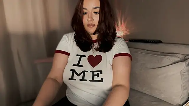 Snapshot of MissAdena chatting on 05.24.26 MissAdena online show from 05.24.26