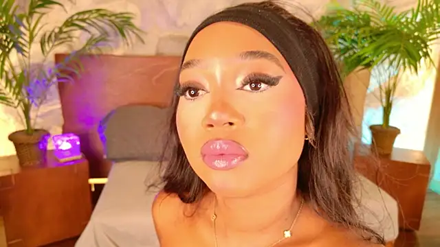 alisonn moon online show from 05.25.26