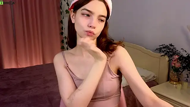 Evi Brook online show from 12.23.25