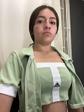 Alyha Cortes online show from 10.01.25