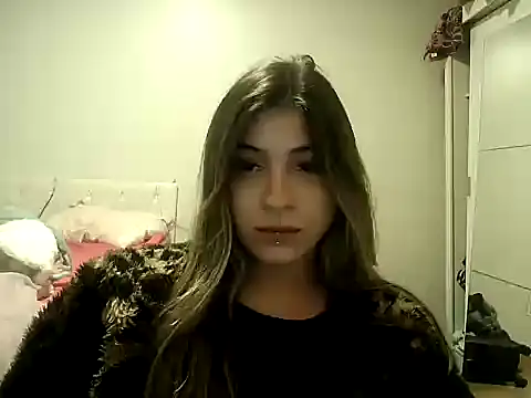 Snapshot of Becca_B chatting on 05.21.26 Becca B online show from 05.21.26