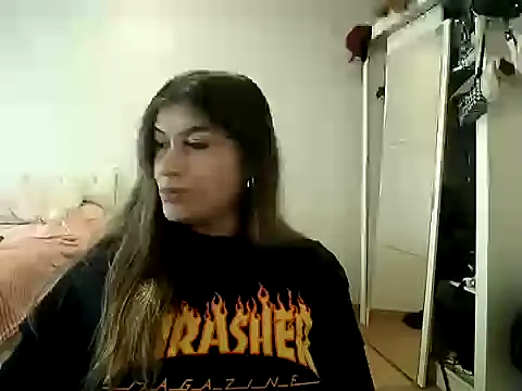 Snapshot of Becca_B chatting on 06.05.26 Becca B online show from 06.05.26