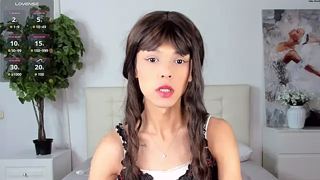 MadonnaRossi online show from 03.27.26