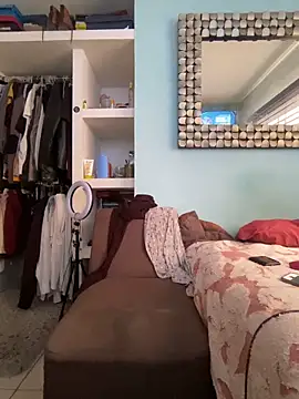 Alexitho25 online show from 02.18.26