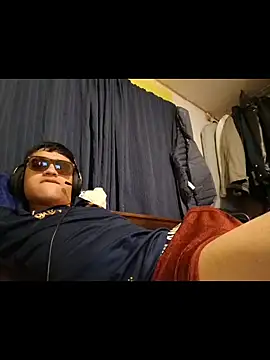 Snapshot of juanfritaa21 chatting on 10.14.25 juanfritaa21 online show from 10.14.25