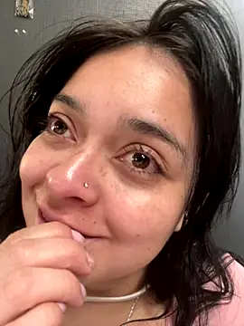 Emily Rivers  online show from 11.12.25