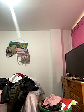 Emily Rivers  online show from 11.14.25