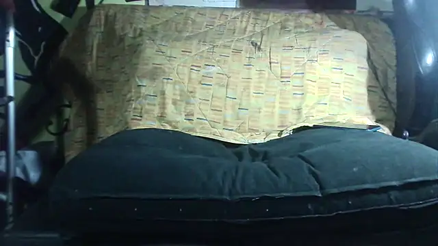 Snapshot of lovehairymature90 chatting on 02.11.26 lovehairymature90 online show from 02.11.26