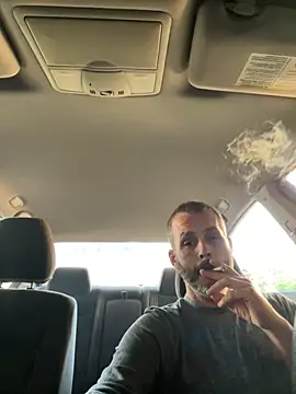 Snapshot of Nicepardavid chatting on 09.30.25 Nicepardavid online show from 09.30.25