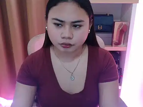 Snapshot of Annafoxy2xx chatting on 05.11.26 Annafoxy2xx online show from 05.11.26