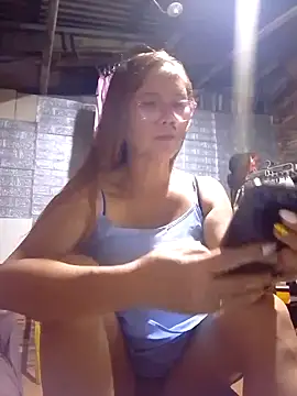 SexyHottMom online show from 10.21.25