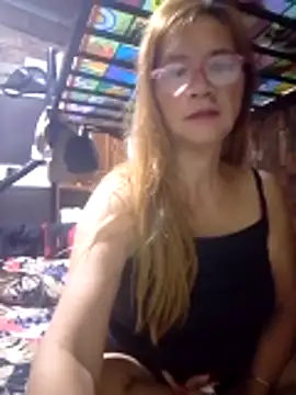 SexyHottMom online show from 01.17.26