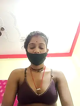 Snapshot of Basanti_143 chatting on 09.12.25 Basanti 143 online show from 09.12.25