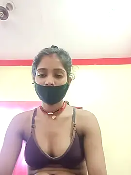 Snapshot of Basanti_143 chatting on 10.07.25 Basanti 143 online show from 10.07.25