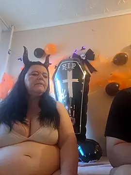 BlacReign online show from 10.18.25