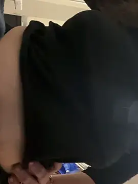 Curvysapphire online show from 04.28.26