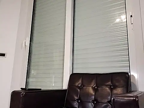 Snapshot of Vanis92 chatting on 05.31.26 Vanis92 online show from 05.31.26