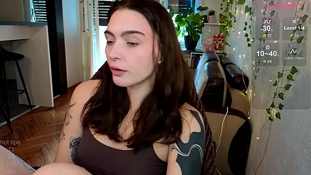 Snapshot of dorfmatratze__ chatting on 10.12.25 dorfmatratze online show from 10.12.25