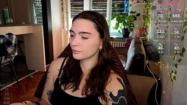 Snapshot of dorfmatratze__ chatting on 10.16.25 dorfmatratze online show from 10.16.25