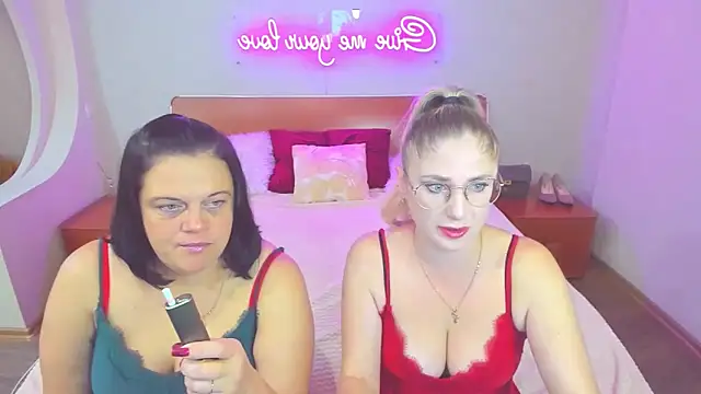 Snapshot of Your_Exstasy chatting on 10.23.25 Your Exstasy online show from 10.23.25