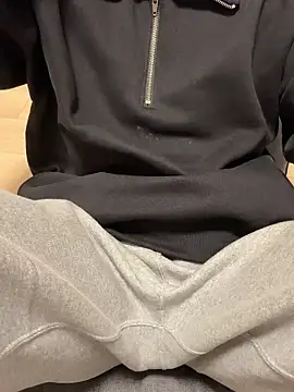 Snapshot of koooouhekko chatting on 11.27.25 koooouhekko online show from 11.27.25