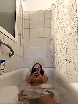 Emilia Mausi online show from 01.16.26