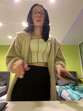 Emilia Mausi online show from 02.02.26