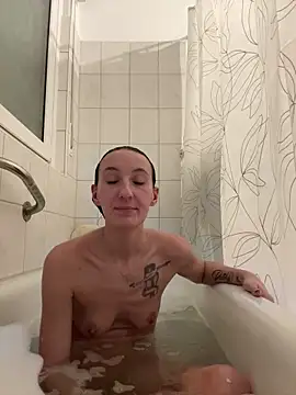 Emilia Mausi online show from 02.08.26