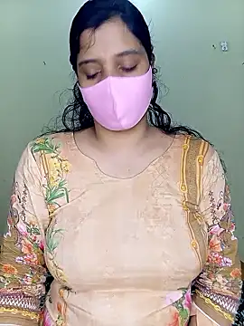 Rose-luckey online show from 01.08.26