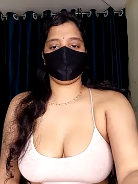 Rose-luckey online show from 02.12.26