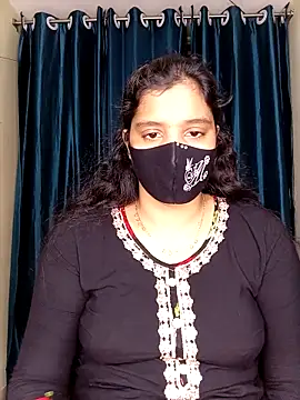 Rose-luckey online show from 02.15.26