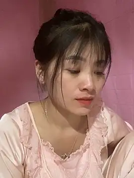 One-nice online show from 11.21.25