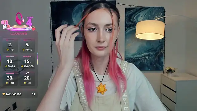 EasterBlink online show from 10.26.25