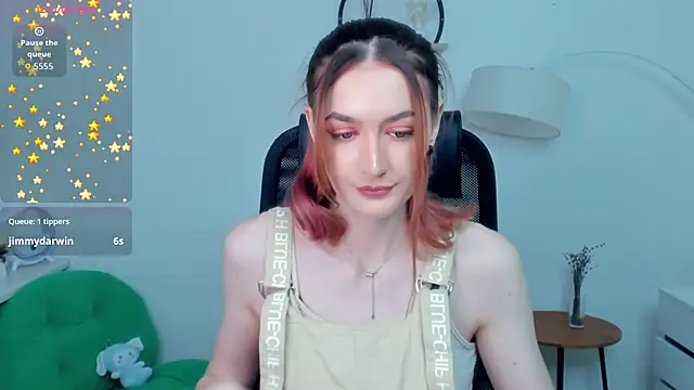 EasterBlink online show from 12.18.25