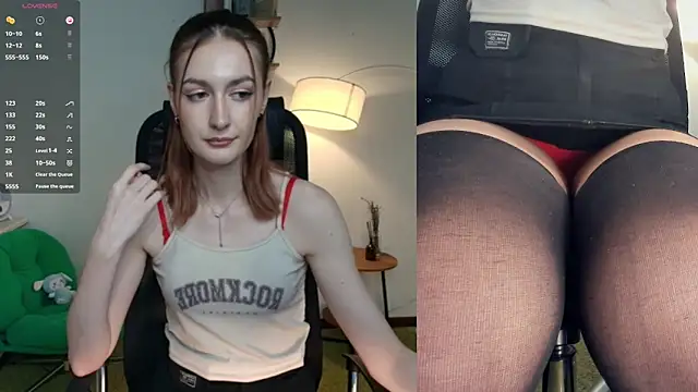 Snapshot of EasterBlink chatting on 02.09.26 EasterBlink online show from 02.09.26