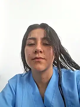 CAROLINE  07 online show from 01.15.26