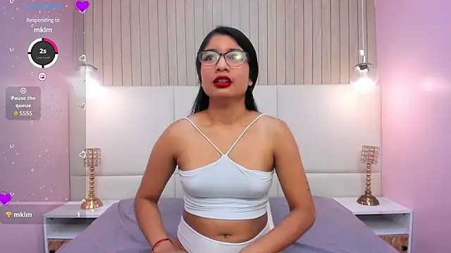 MelanyWayne  online show from 05.25.26