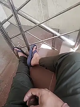 Snapshot of monty935 chatting on 03.04.26 monty935 online show from 03.04.26