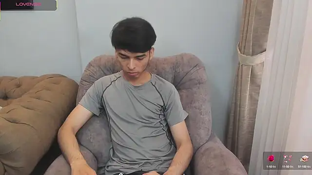 Snapshot of OnlyJos chatting on 10.06.25 OnlyJos online show from 10.06.25