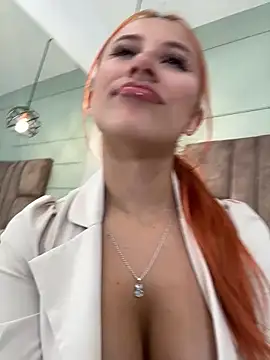 Snapshot of saray_marquez chatting on 04.06.26 saray marquez online show from 04.06.26