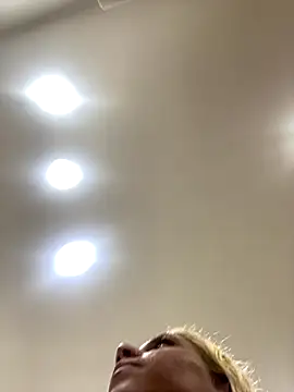 Bruna551 online show from 11.21.25