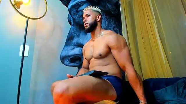 Massimo Cruz online show from 10.07.25