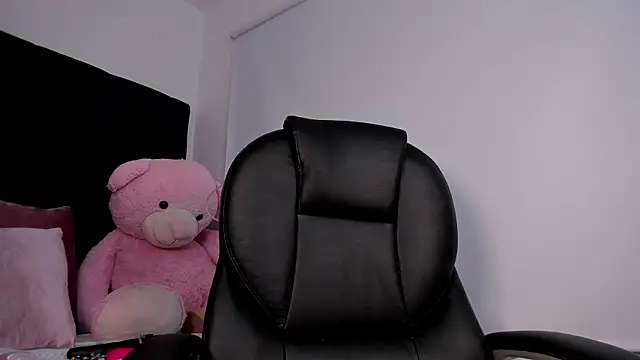 momo ayasse online show from 02.28.26