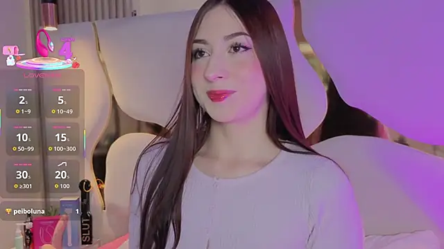 SofiJones  online show from 11.20.25